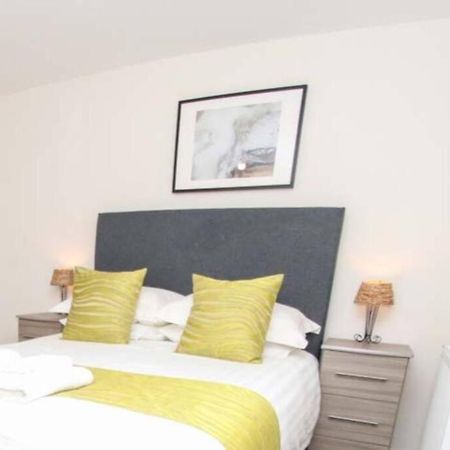 No12-Luxe Living Guest Apartment- 1 Bed-Garden-Private Parking-Wifi-Beach-City Swansea Exterior foto